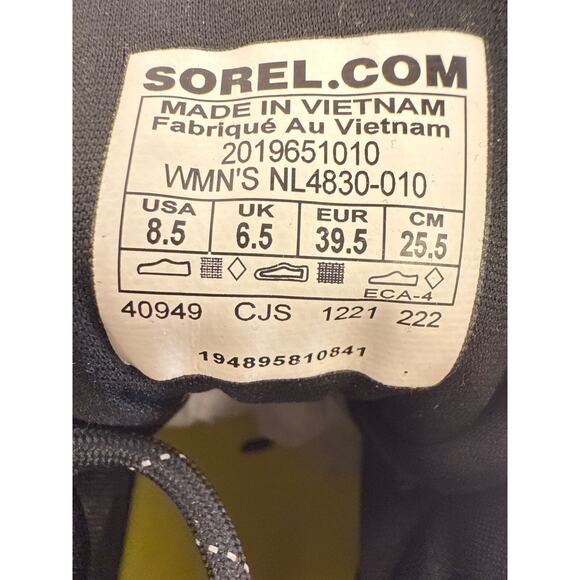 Sorel Sneaker Boot Mid Kinetic Breakthru Venture Mid Womens 8.5 WP Black Yellow - Picture 9 of 11